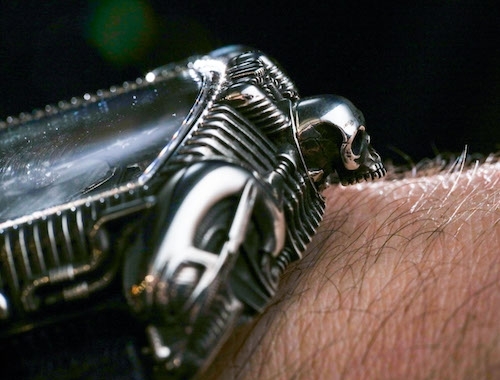 03937037-f6ce-444a-bd82-f11876c4bfd3